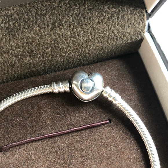 Authentic Pandora Bracelet with 4 Pandora Charms - Picture 4 of 12